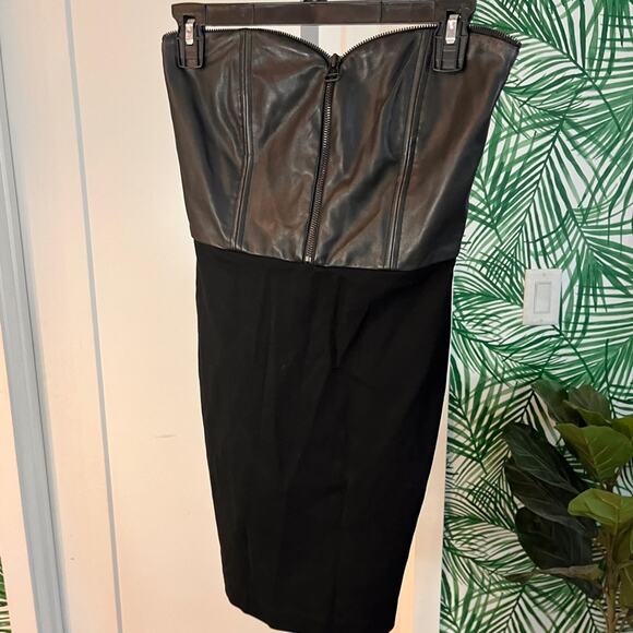 Alice + Olivia Black Strapless Dress - Picture 2 of 10